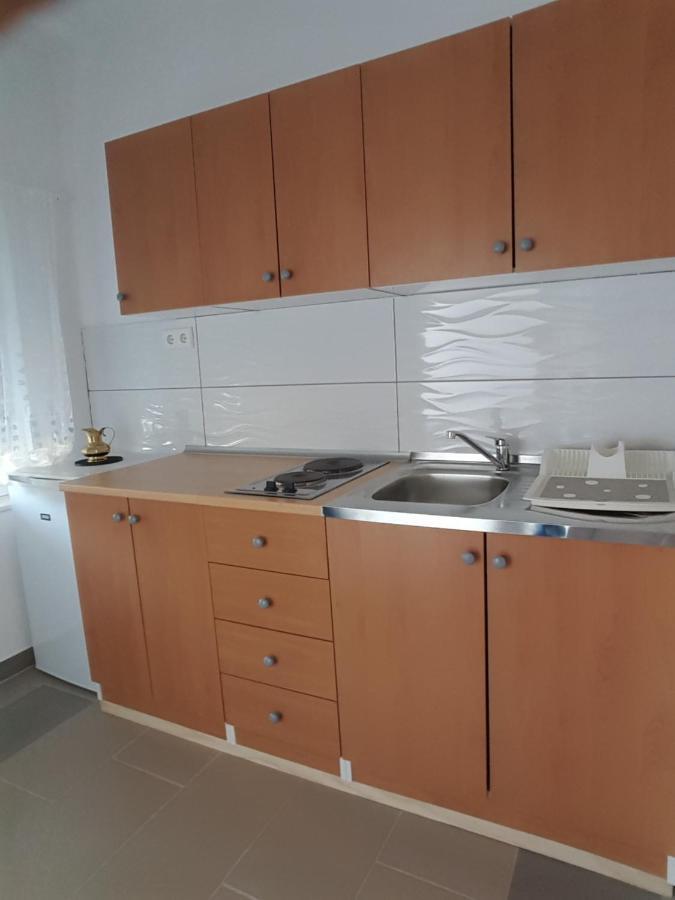 Apartments Megi Biograd Na Moru Exterior foto
