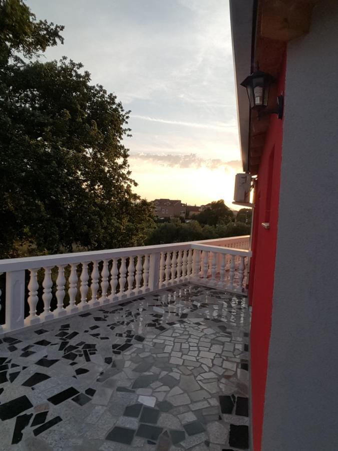 Apartments Megi Biograd Na Moru Exterior foto